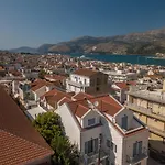 Elegant Living Аргостолион