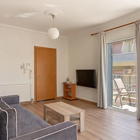 Elegant Living Apartment