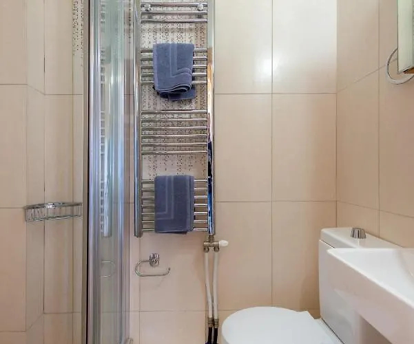 Elegant Living דירה *